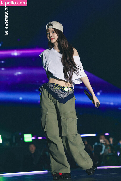 Hong Eunchae_ hot model photo