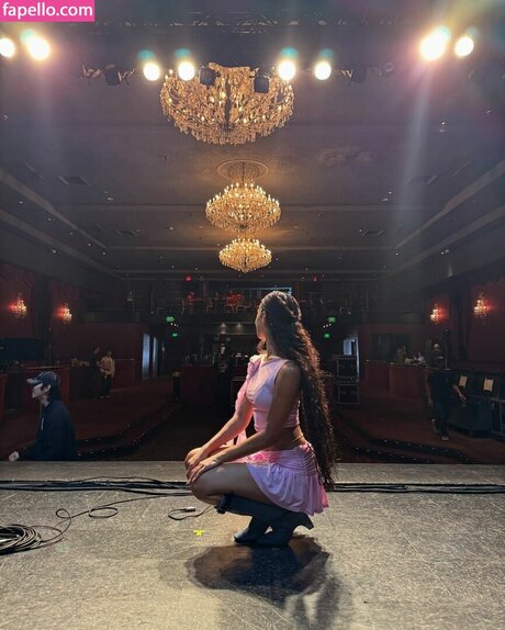 Manon Bannerman erotic model images