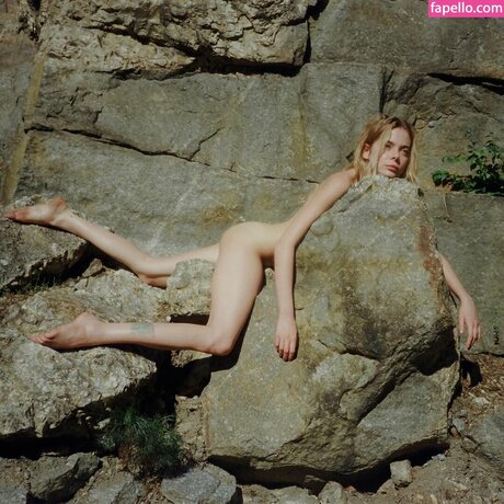 Xenaex star nudes pic