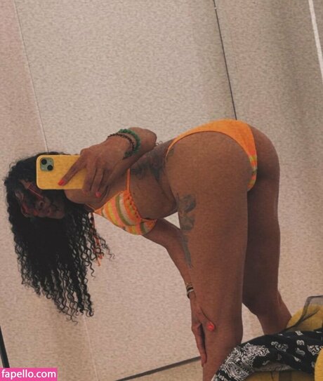 Tia Kemp hd pornstar photos