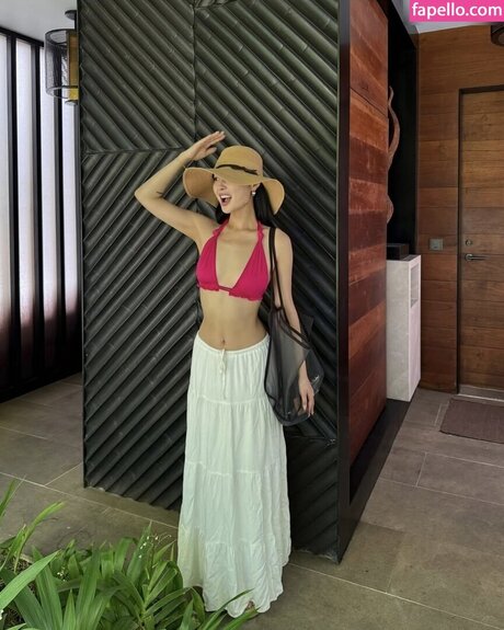 Chailee Son perfect model photos