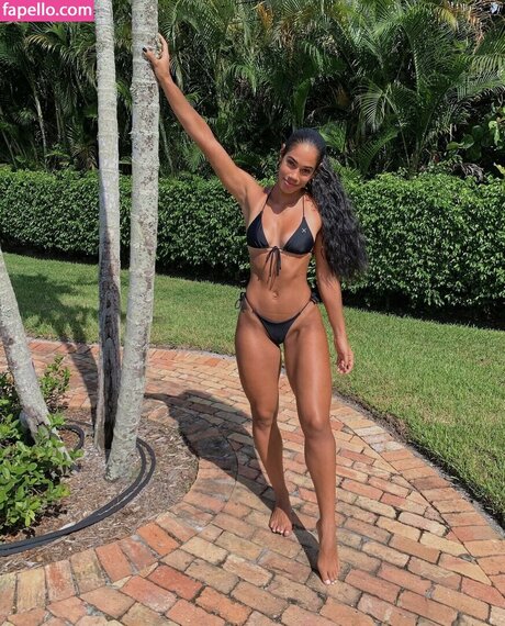 Savannah Pesante adult actress photos