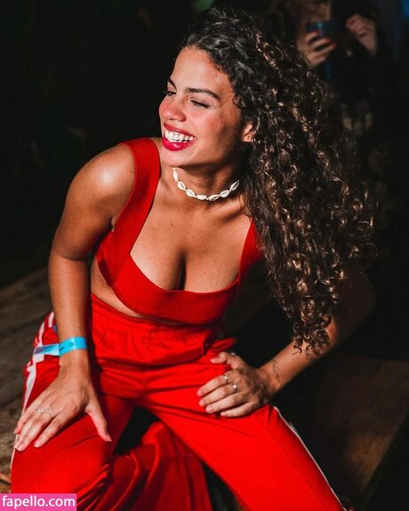 Clara Buarque model sex pictures