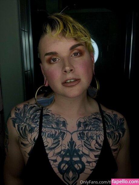 naked asian onlyfans art naked photos