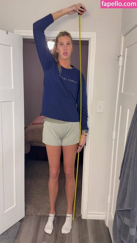 Amazon Allie top star photos