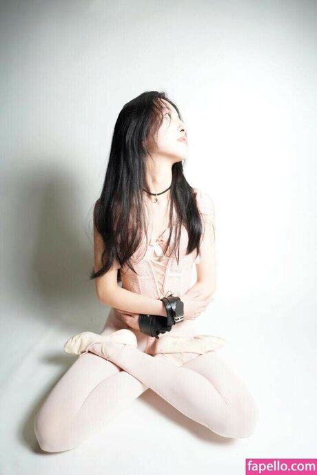 intotheseaofeternity model naked img