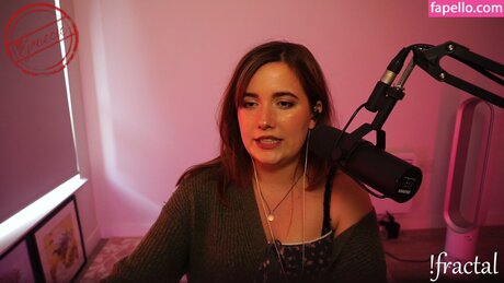 graciecatemakes nude model images