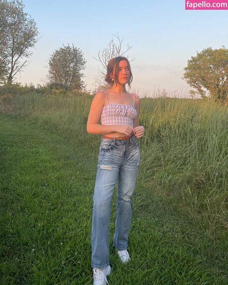 graciecatemakes pretty actress image