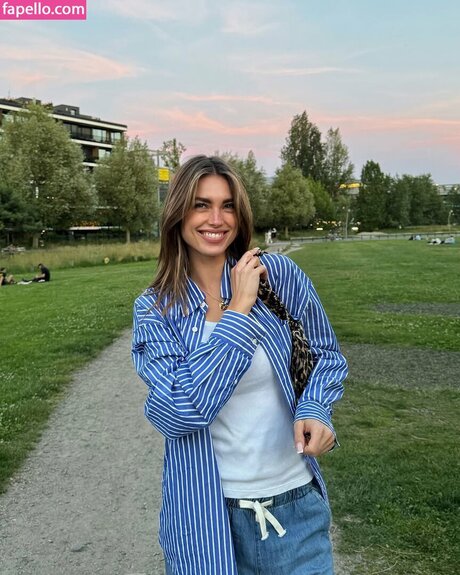 Charleen Weiss top model pictures