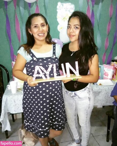 Gabriela Diaz sexy star pictures