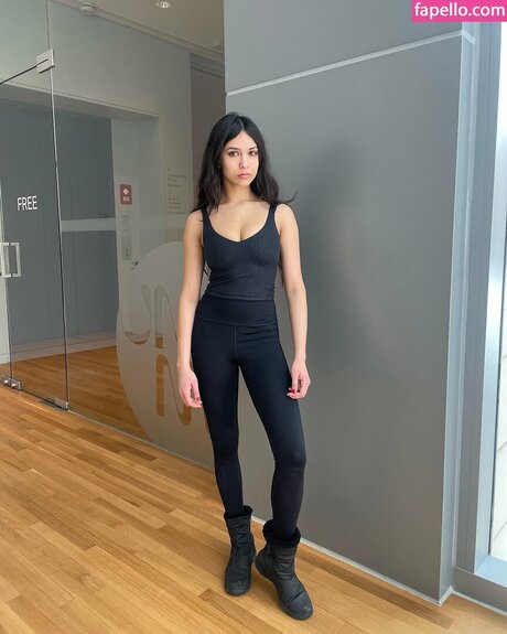 Anika Vishwanath art pornstar photo