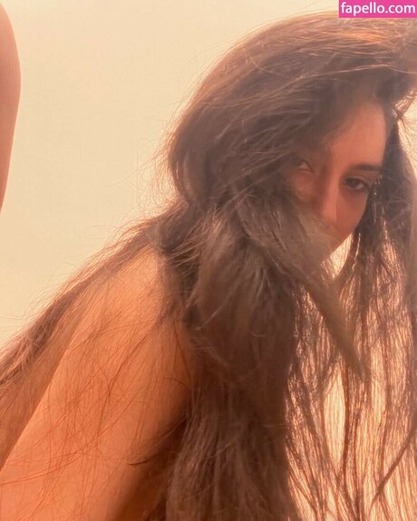 Anika Vishwanath nudes actress photos