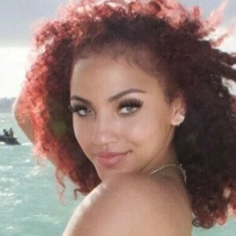 Avi babyyy xxx pornstar pic