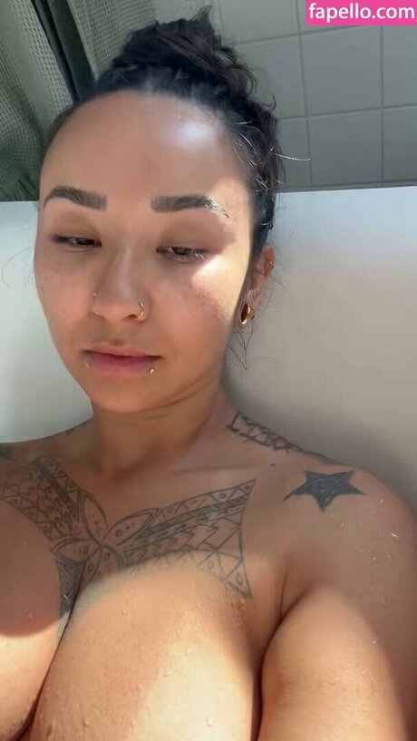 Ruby Renegade nice pornstar pic