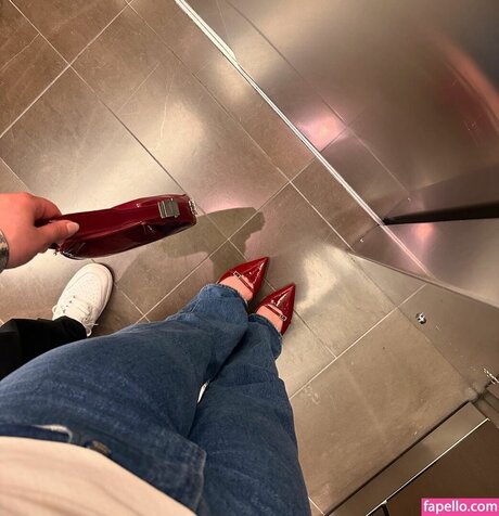 ayaattt model exclusive archive