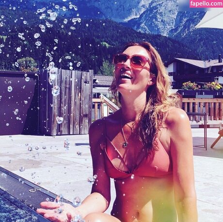 Roberta Bieling nudes actress photo