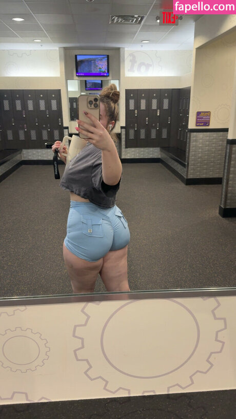 Dulyiis best model photo