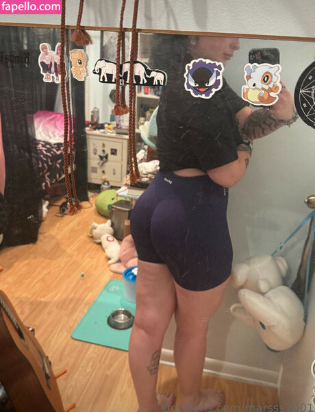 Mars 2001 nudes model picture