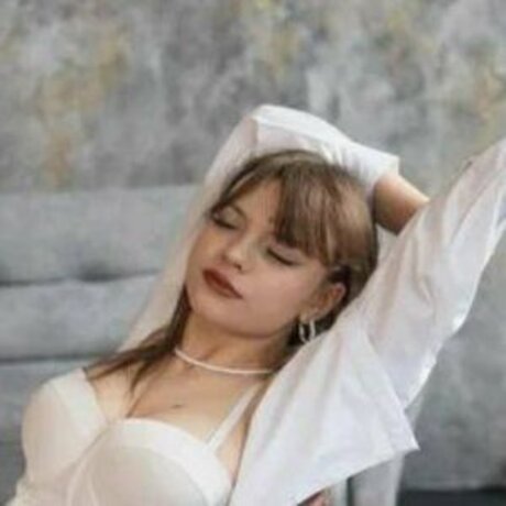 SelenaDearden pornstar nudes images