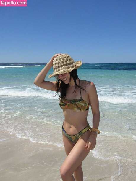 Andrea Londo pornstar hd pics