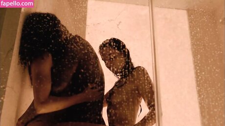 Andrea Londo art star pics