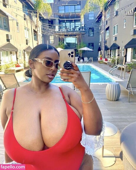 HornAfrica erotic star images