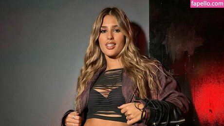 Juli Poggio star erotic photos