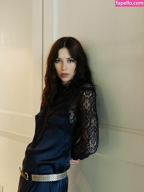 Hermione Corfield sex star galleries