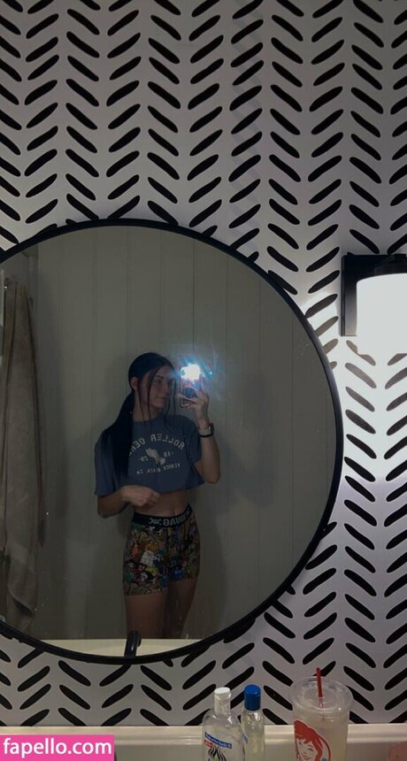 Emileesilvey best actress pic