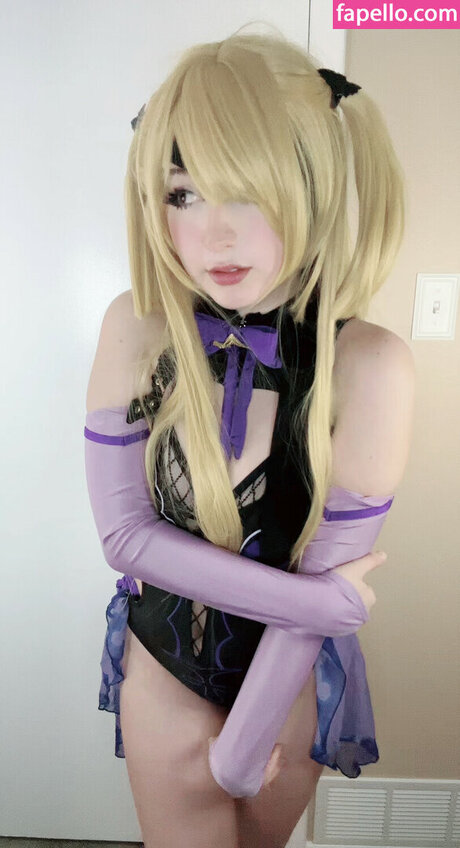 mewingava sexy star images