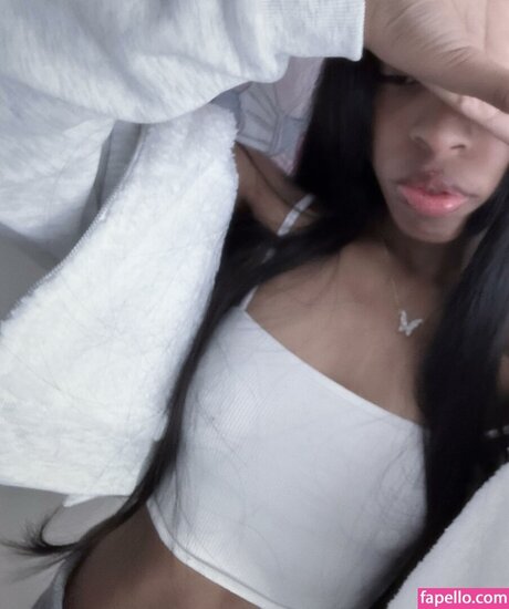 ShesnothingSpecial model naked galleries