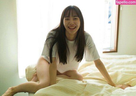 Hiroe Igeta star sexy photo