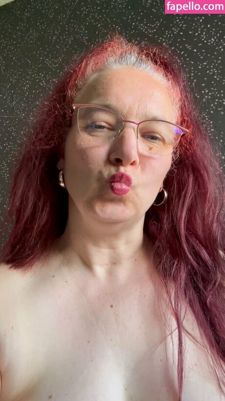 Margret Brown model nice pics