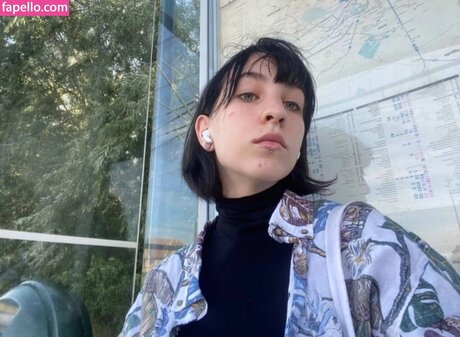 midnightcovn model adult photos