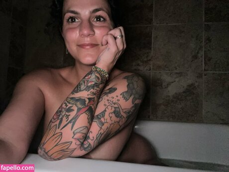 ughhjen pornstar nude pic