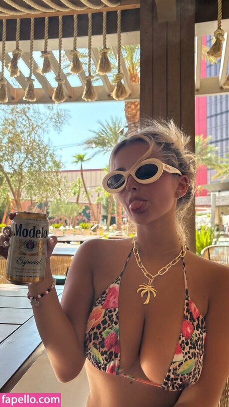 Emma Pillemer star naked pic