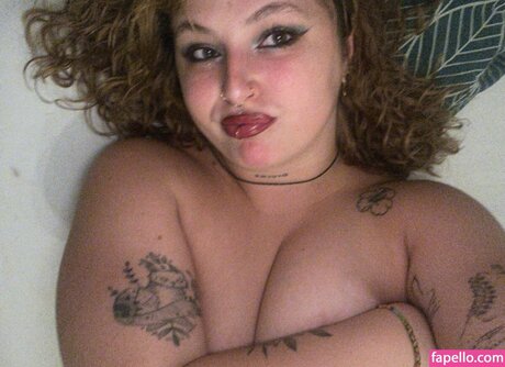 sheryl brs sexy star picture