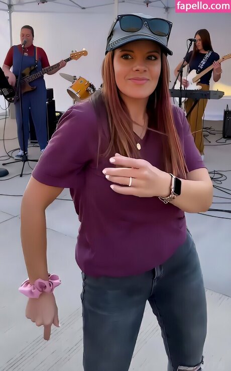 Colette Butler exclusive star photos