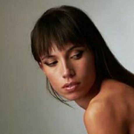 Elisa Dupuy exclusive actress gallery