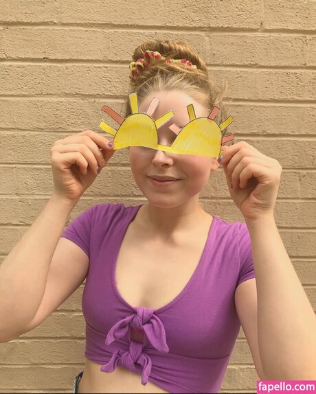 Jessie Cave actress photo