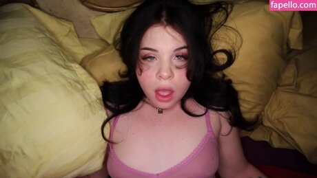 Lola Valentine sexy star images