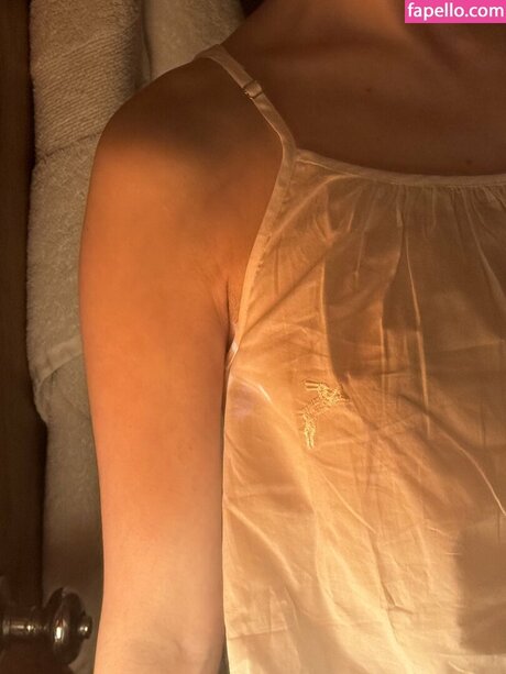 zoeplzshutup free pornstar pics