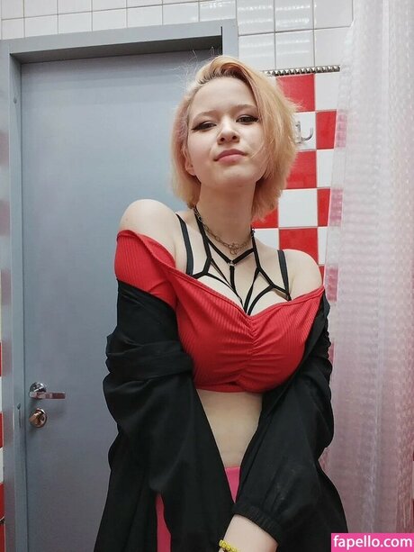 frida reed porn star picture