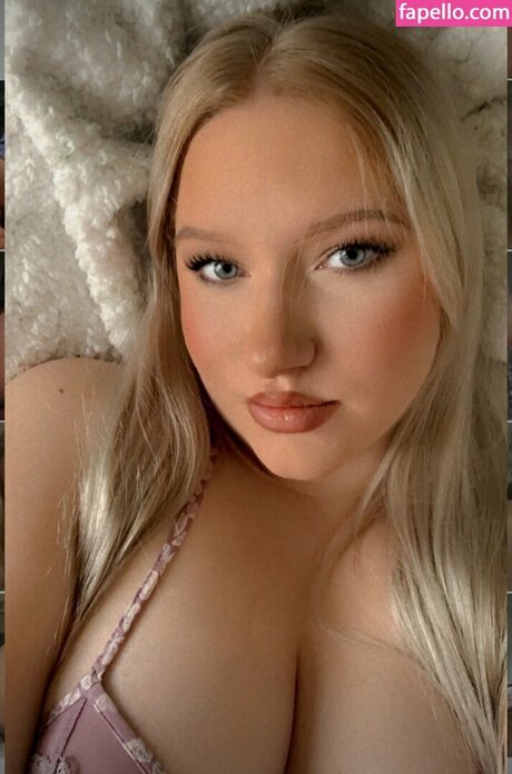 Heylovely high quality star galleries