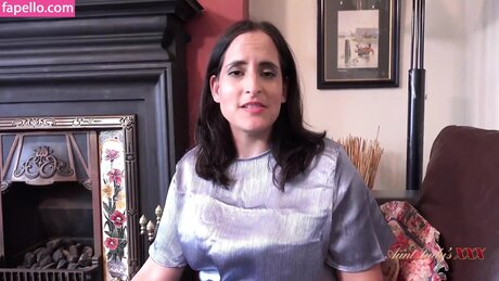 Trucker Lorelei star pornographic images