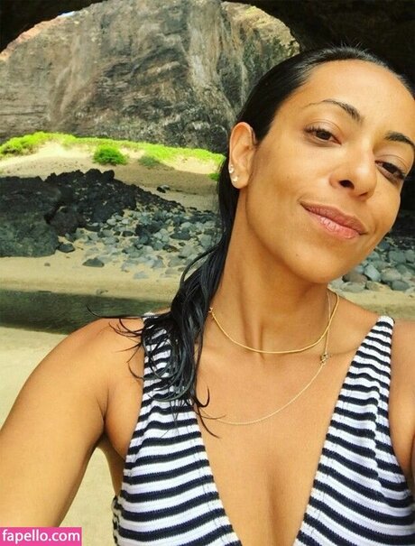 Samantha Schmutz exclusive pornstar img