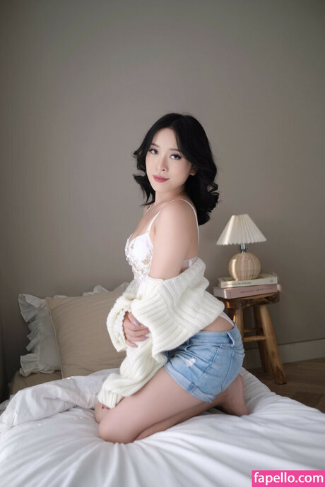 Cindythiaap model erotic photos