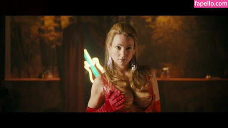 Lisa Maria Potthoff naked model images