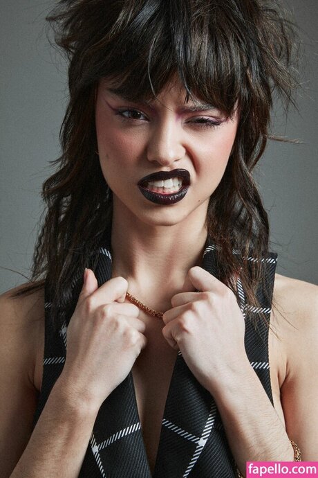 Clarice Cazauran hot star img