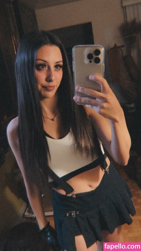 mcd00dle high quality model photos